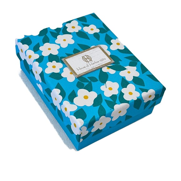 House of Harlow 1960 White Beaded Drop Earrings Gold Sequins - Picture 3 of 5